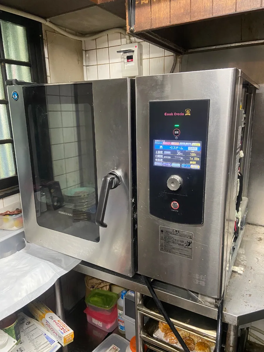 スチームコンベクションオーブンの自動洗浄エラー（流量センサー異常）を部品交換で修理